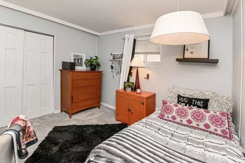 Bedroom - 3982 Warren Ave, Fairfax, OH 45227 photo 5 of 7