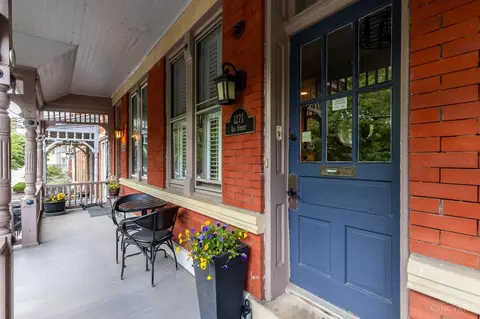 Exterior - 1271 Ida St, Cincinnati, OH 45202 photo 5 of 14