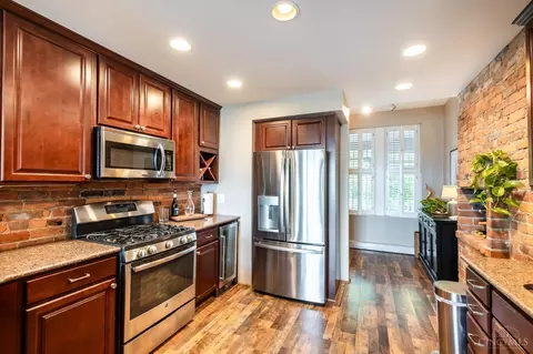 Kitchen - 1271 Ida St, Cincinnati, OH 45202 photo 3 of 7