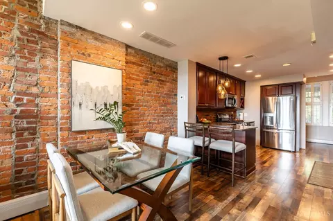 Dining - 1271 Ida St, Cincinnati, OH 45202 photo 2 of 2