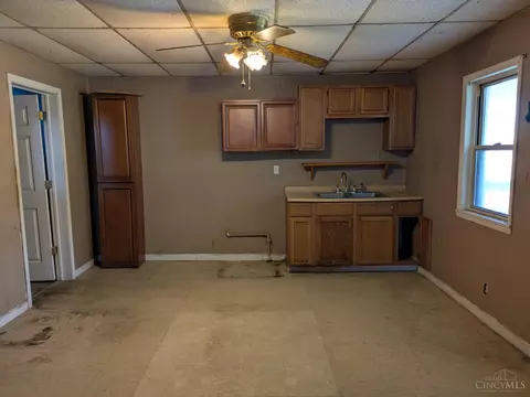9 State Rd, Cleves, OH 45002 photo 2