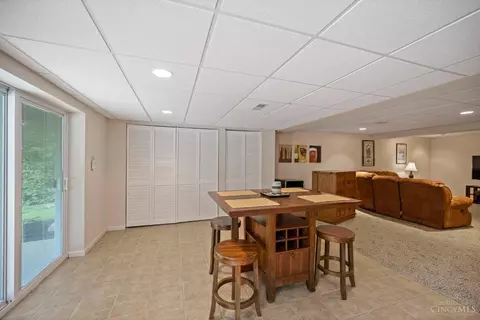 871 Surrey Trl, Cincinnati, OH 45245 photo 32