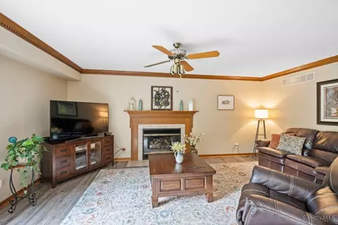 871 Surrey Trl, Cincinnati, OH 45245 photo 10