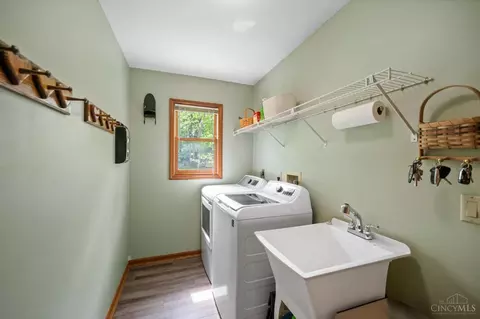 871 Surrey Trl, Cincinnati, OH 45245 photo 28