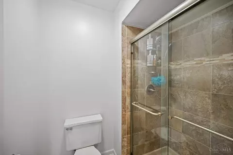 871 Surrey Trl, Cincinnati, OH 45245 photo 25