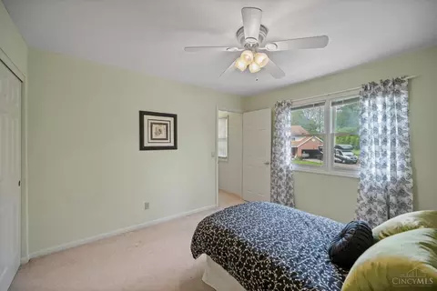 871 Surrey Trl, Cincinnati, OH 45245 photo 27
