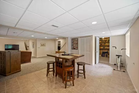 871 Surrey Trl, Cincinnati, OH 45245 photo 31