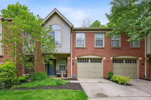 5532 Regimental Pl, Cincinnati, OH 45239
