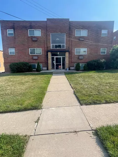 3313 Camvic Ter, Cheviot, OH 45211