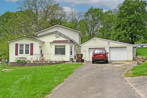 2705 Spring St, Bethel, OH 45106