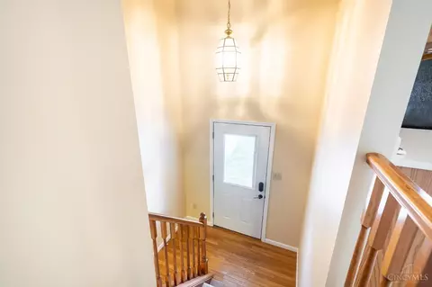 4151 Balfour Dr, Cincinnati, OH 45245 photo 3