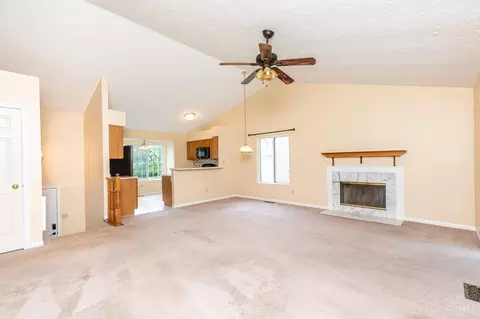 4151 Balfour Dr, Cincinnati, OH 45245 photo 5