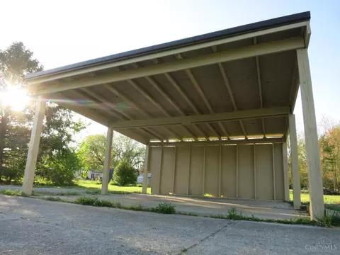 Exterior - 3636 Lucas Rd, Blanchester, OH 45107 photo 5 of 7