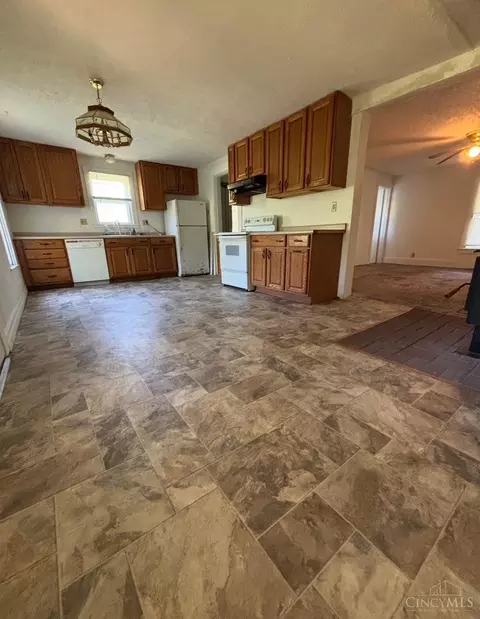 3727 Weaver Rd, Williamsburg, OH 45176 photo 4