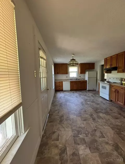 3727 Weaver Rd, Williamsburg, OH 45176 photo 6