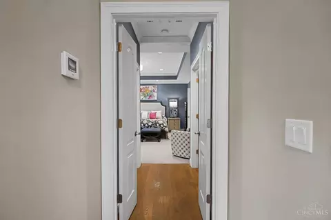 Entry Way - 7105 Graves Rd, Cincinnati, OH 45243 photo 8 of 12