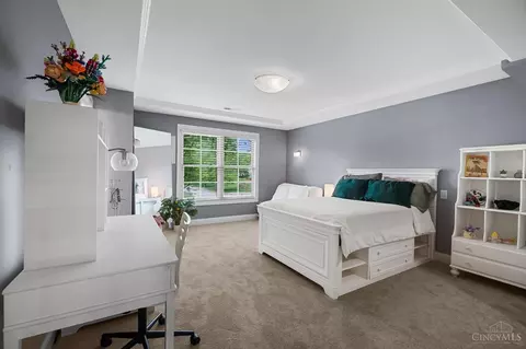 Bedroom - 7105 Graves Rd, Cincinnati, OH 45243 photo 7 of 8