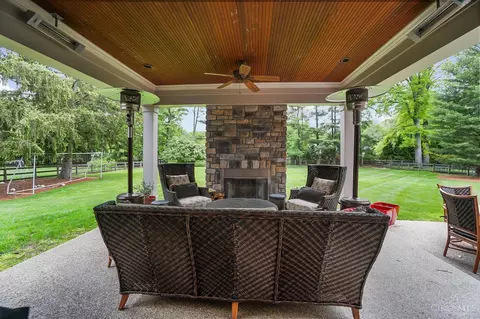 Exterior - 7105 Graves Rd, Cincinnati, OH 45243 photo 5 of 13
