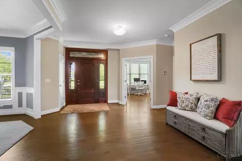 Entry Way - 7105 Graves Rd, Cincinnati, OH 45243 photo 3 of 12