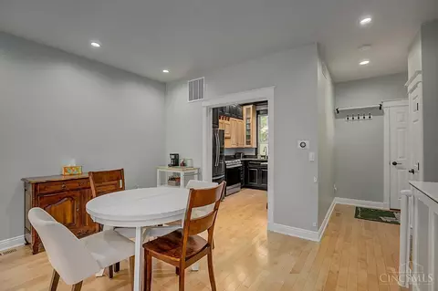 1345 Fleming St, Cincinnati, OH 45206 photo 2