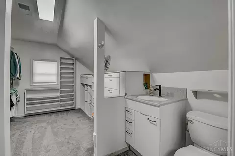 1345 Fleming St, Cincinnati, OH 45206 photo 17