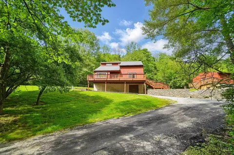 240 Morgan St, Cleves, OH 45002