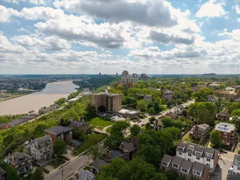 View/Area - 1716 Mcmillan St, Cincinnati, OH 45206 photo 4 of 5
