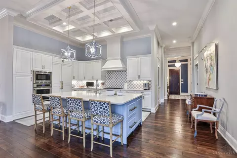 2770 Observatory Ave, Cincinnati, OH 45208 photo 14