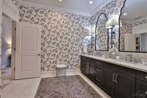 2770 Observatory Ave, Cincinnati, OH 45208 photo 24