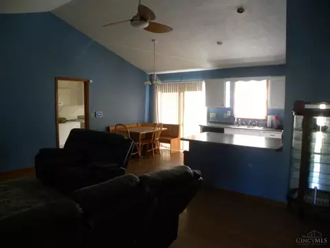 20 Douglas Ln, Georgetown, OH 45121 photo 4