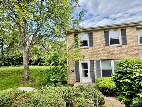 2045 Sunset Dr, Hamilton, OH 45013