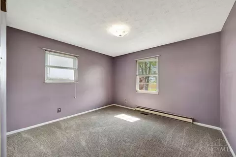 Bedroom - 15100 Harmony Rd, Bath, IN 47010 photo 3 of 6