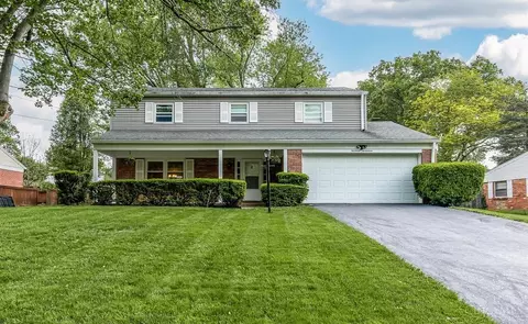 1613 Apple Hill Rd, Anderson Twp, OH 45230