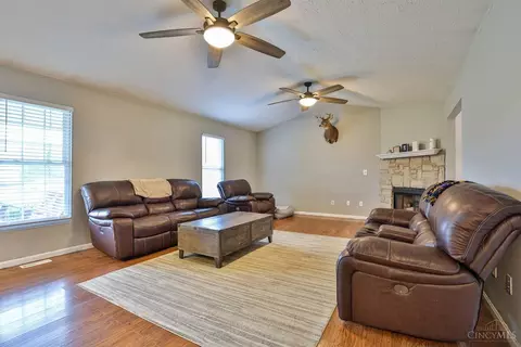 100 Douglas Cir, Georgetown, OH 45121 photo 6