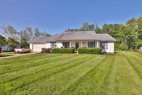 100 Douglas Cir, Georgetown, OH 45121