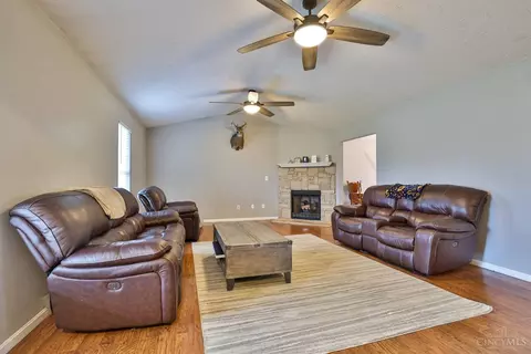 100 Douglas Cir, Georgetown, OH 45121 photo 5