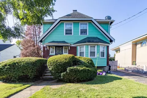 1519 Section Rd, Cincinnati, OH 45237