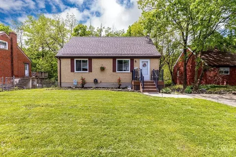 865 Ivyhill Dr, Cincinnati, OH 45238