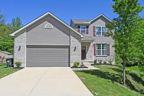 8906 Summer Crest Dr, Colerain Twp, OH 45251