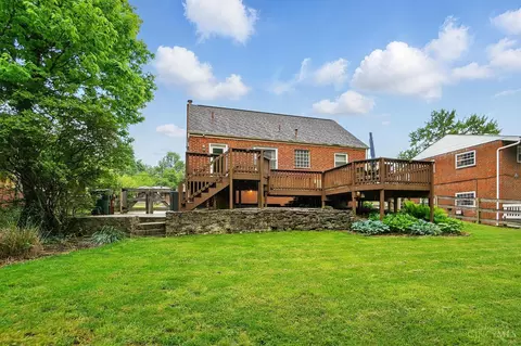 Exterior - 8974 Eldora Dr, Cincinnati, OH 45236 photo 3 of 12