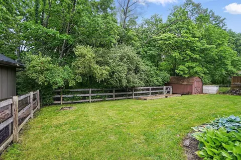 Exterior - 8974 Eldora Dr, Cincinnati, OH 45236 photo 9 of 12