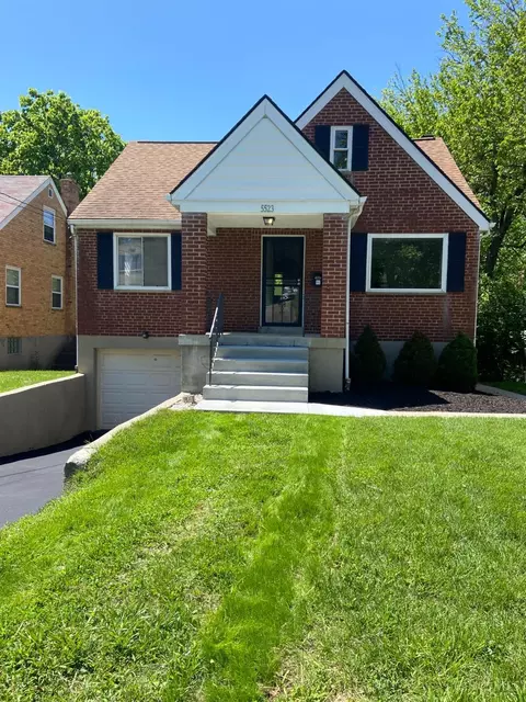 5523 Lester Rd, Cincinnati, OH 45213