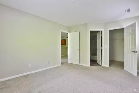 Bedroom - 11555 Regency Square Ct, Cincinnati, OH 45231 photo 3 of 5