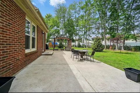 8970 Cypresspoint Ln, Cincinnati, OH 45249 photo 38