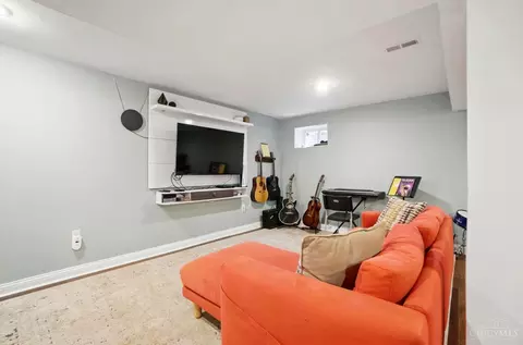 8970 Cypresspoint Ln, Cincinnati, OH 45249 photo 33