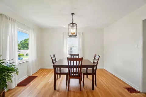 5613 Eula Ave, Cincinnati, OH 45248 photo 12