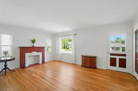 5613 Eula Ave, Cincinnati, OH 45248 photo 8
