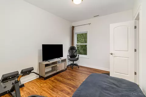 577 Delta Ave, Cincinnati, OH 45226 photo 30