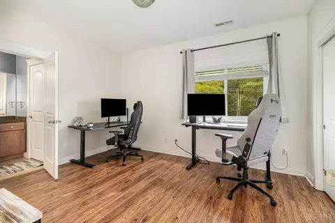 577 Delta Ave, Cincinnati, OH 45226 photo 29
