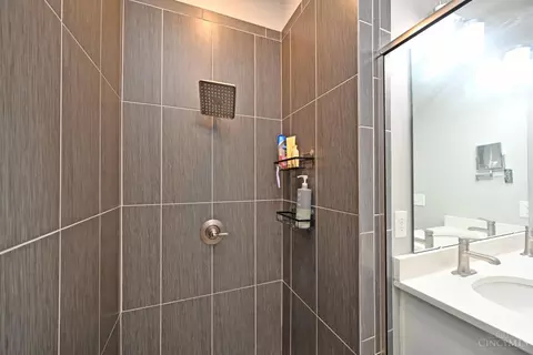 3117 Madison Rd, Cincinnati, OH 45209 photo 45